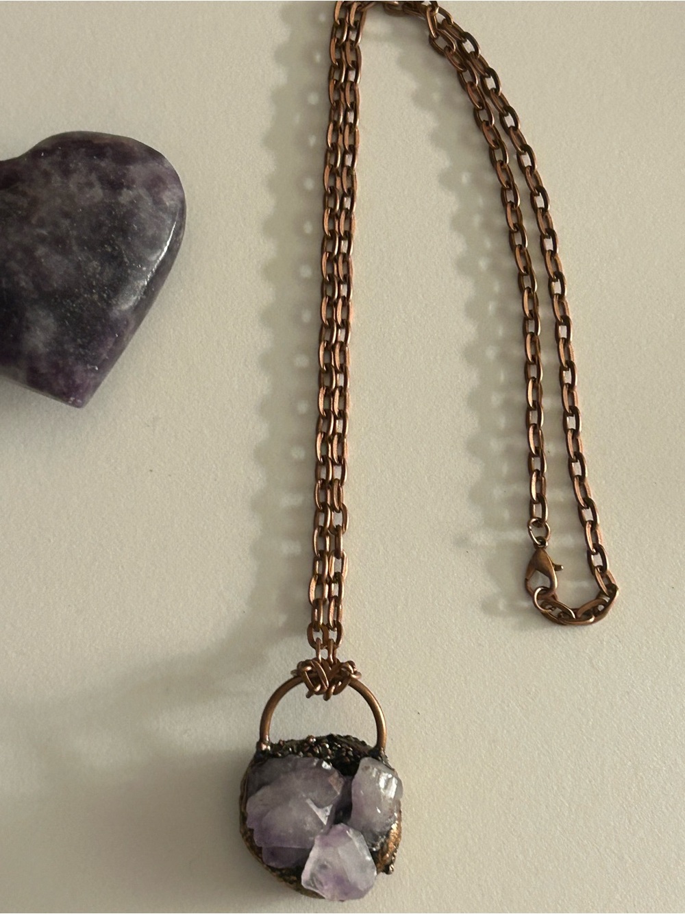 NWOT Necklace Artisan Amethyst crystals, Brutalist copper sculpture, chain - Picture 2 of 12